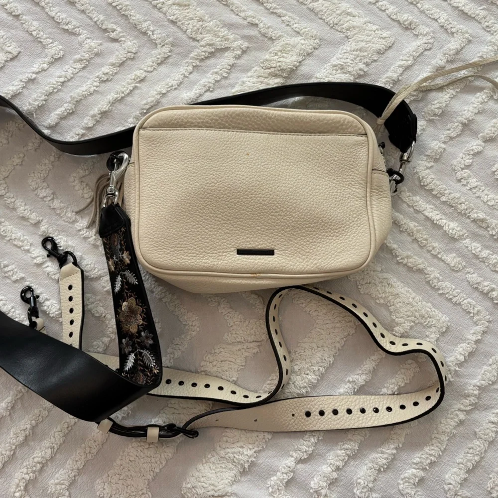 Rebecca Minkoff Cream Leather Crossbody Bag with Decorative Guitar style Strap - Picture 2 of 4